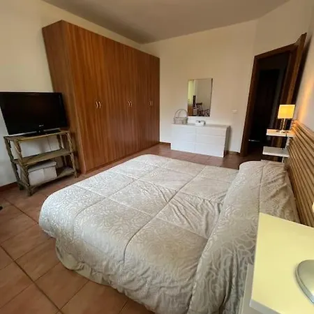 Casa Con Giardino A 500m Dal Mare Con Giardino E Area Bbq Vakantiehuis *