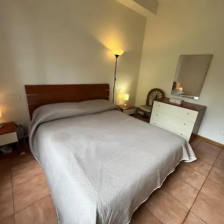 Casa Con Giardino A 500m Dal Mare Con Giardino E Area Bbq Vakantiehuis *
